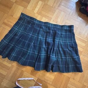 SHein plaid skirt plus size * accepting offers